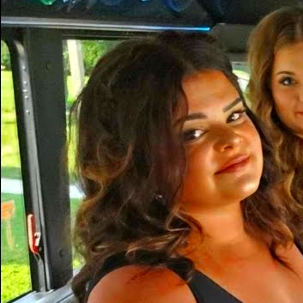 Meet your Posher, Kayla